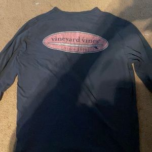 Vineyard vines longsleeve size medium